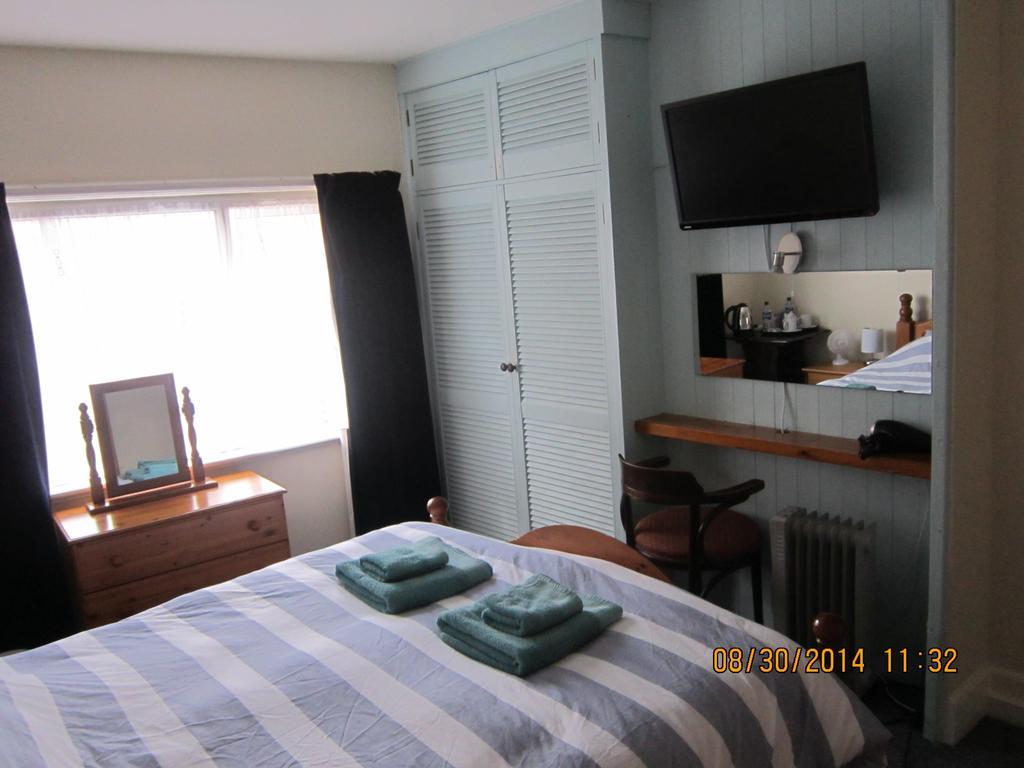 Queen Mary Inn Poole Quarto foto
